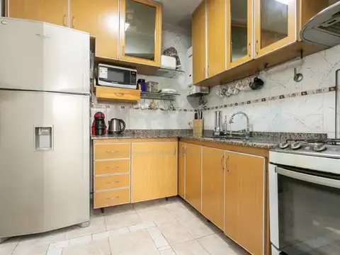 Depto Tipo Casa en Venta 40 años