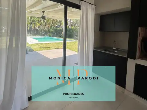 Casa 4 ambientes con 3 baños