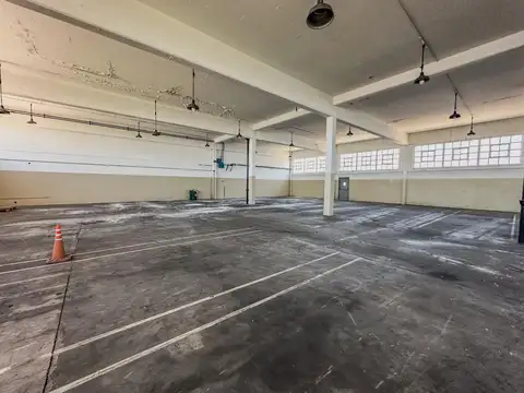 Galpon en Alquiler en Berazategui, USD 5.200