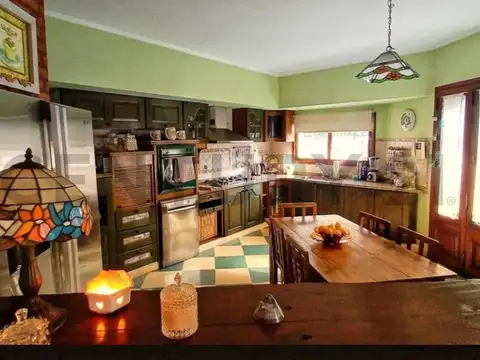 zapiola 2000, Piso 0