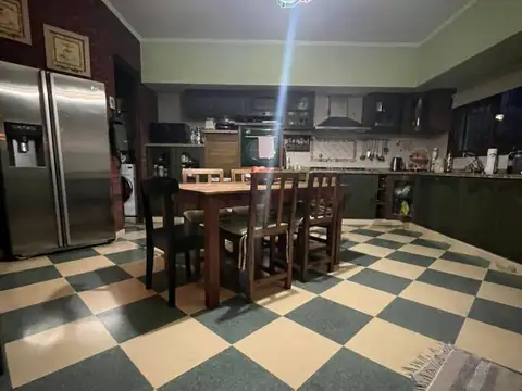 zapiola 2000, Piso 0