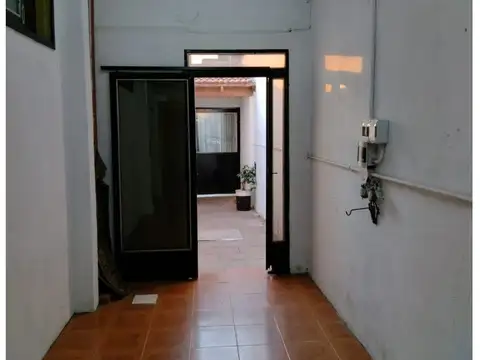 Pasaje 142 2018 , Piso 1