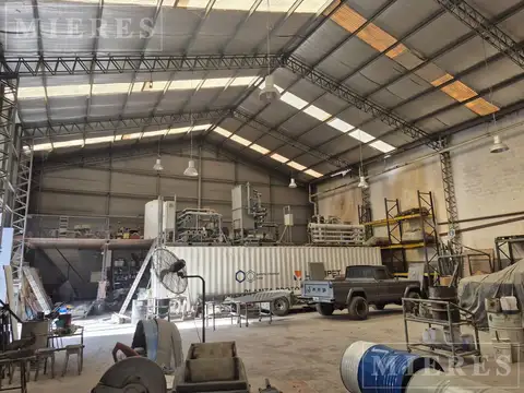 Excelente Deposito/galpon en venta o alquiler