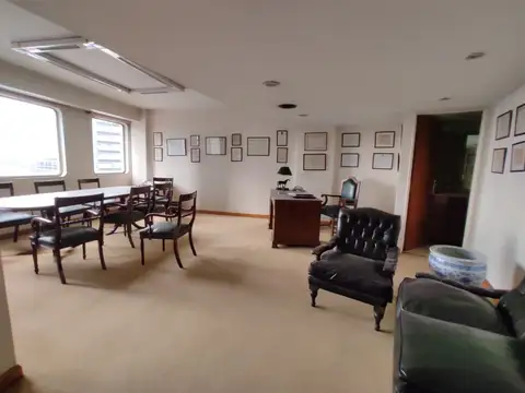 Oficina en Venta en Retiro, USD 350.000