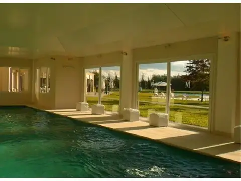 Terreno en Venta de 919,0 m2