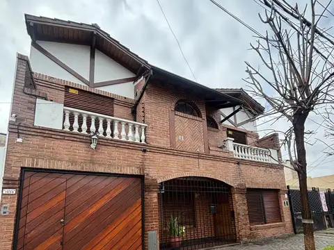 Casa en venta en Haedo Norte