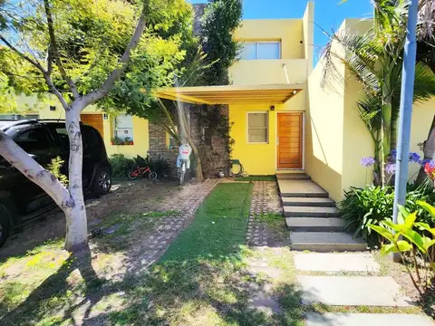 Avenida V. Fair 1400