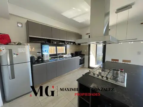 Casa en alquiler temporal- Lagos de Canning