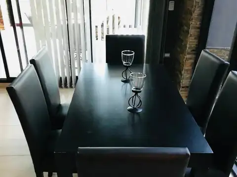 Casa en venta c/ cochera en Canning