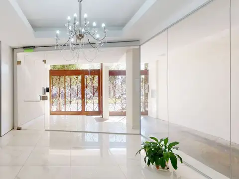 Calle 38 1500, Piso 8