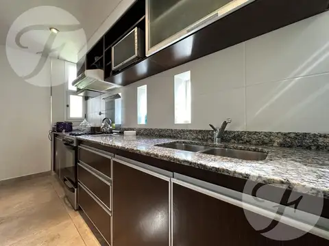 Departamento en Venta con 1 cocheras