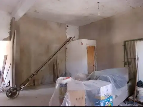 3 dptos tipos y Galpon en Venta - San Fernando