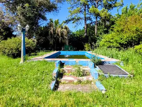CASA QUINTA LOTE PROPIO 2000 M2 PISCINA QUINCHO