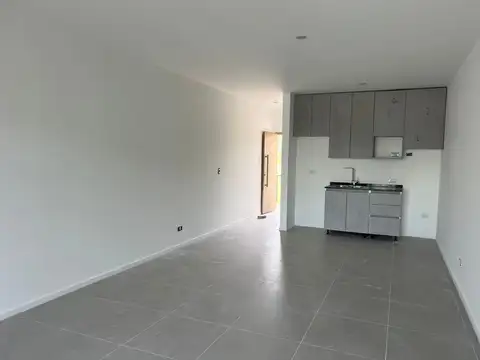 Venta dpto monoamb, Chic Village Pilar 1800