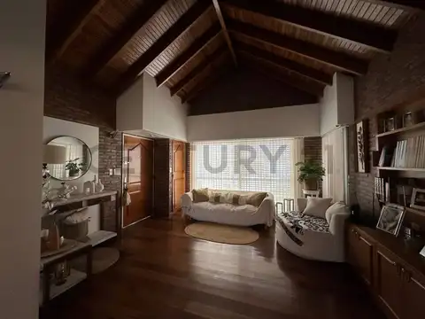 531 e 11 y 12 , Piso 0