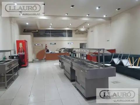 Local en Venta 70 años