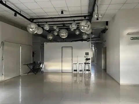 Avenida Independencia  al 100