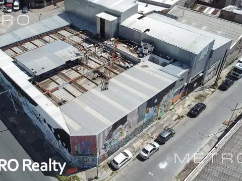 Galpón en  alquiler en Villa Lynch