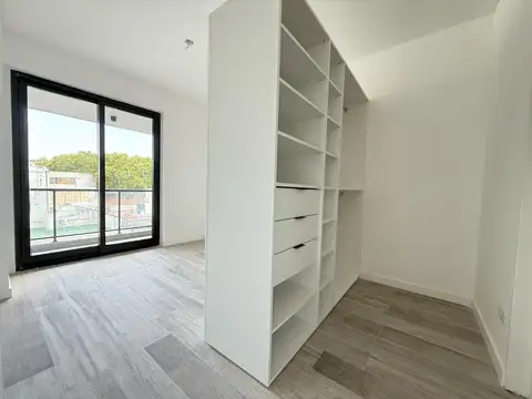 Departamento en Venta en Villa Pueyrredon, USD 130.000