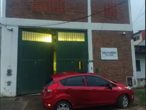 Galpón en venta de 242m2 ubicado en Villa José León Suárez