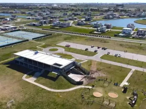 LOTE EN VENTA BARRIO PRIVADO ELCANO. EN LA LAGUNA