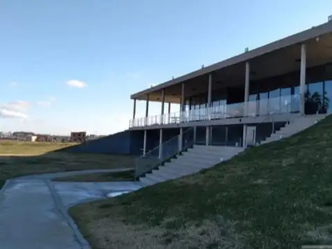 Terreno en Venta de 748,0 m2