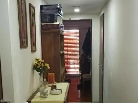 Casa 6 ambientes con 3 baños