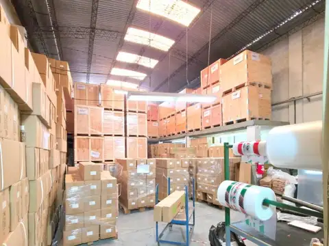 VENTA DE GALPON EN VILLA LYNCH