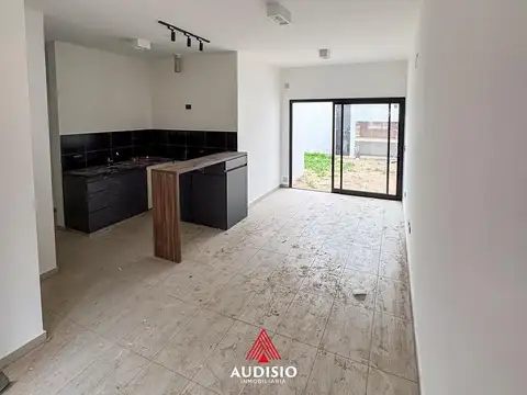 Depto Tipo Casa en Venta en Cordoba, USD 108.000