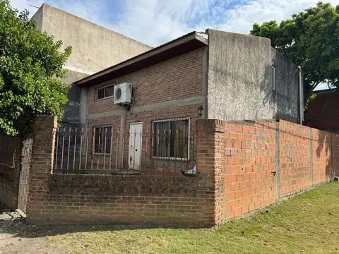 VENTA CASA EZPELETA OESTE 6 AMBIENTES