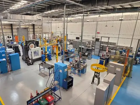 Galpon en Venta en Garin, USD 3.500.000