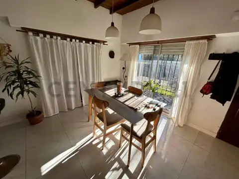 Rosales 2600, Piso 0