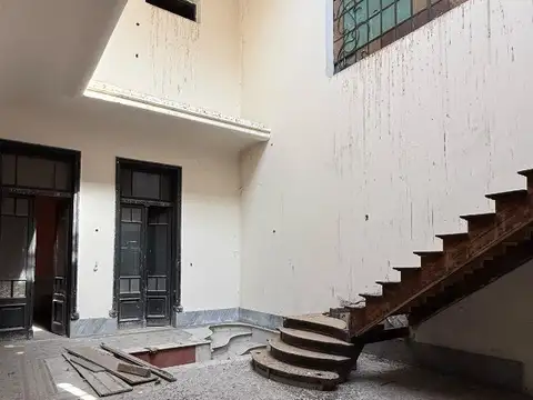 Oficina en Venta 60 años