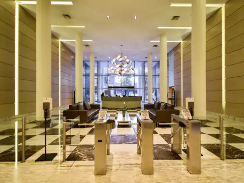 Alquiler IMPECABLE Oficina 133m2 con Cochera - Libertador Plaza - OLAZABAL Y LIBERTADOR