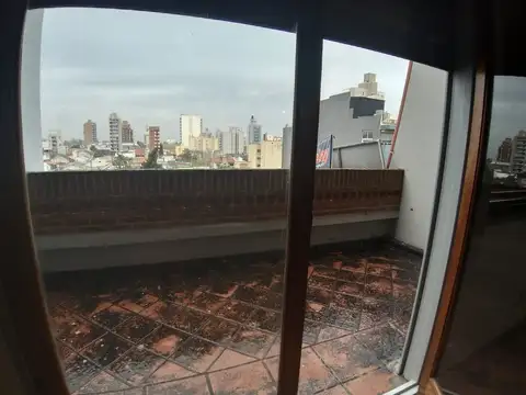 Tucumán 1600, Piso 3