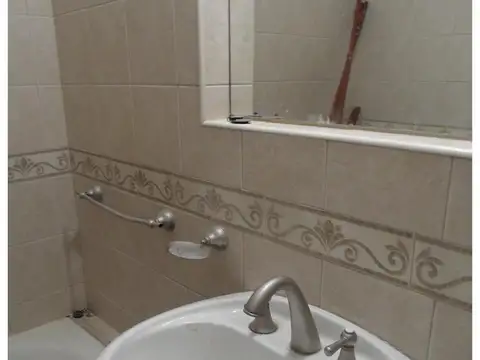 Departamento 4 ambientes con 2 baños