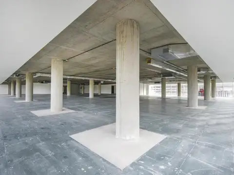 Alquiler oficina en San Isidro Plaza, Martínez