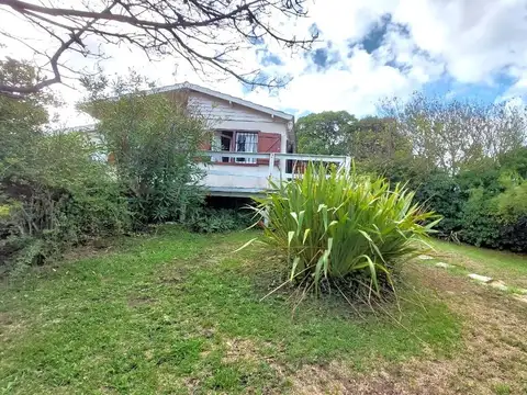 Casa - Venta - Villa Gesell - 4 Ambientes - Apto P/ Construir 14 UF