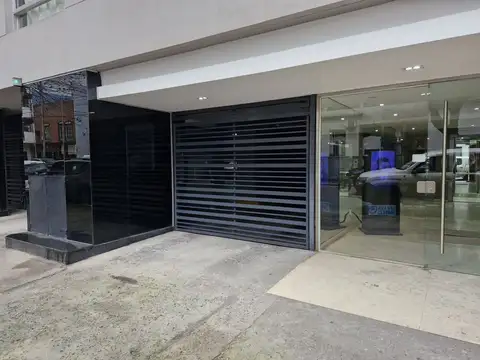 VENTA COCHERA CUBIERTA EN PALERMO