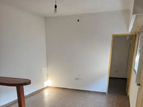 Depto Tipo Casa en Venta de 1 dormitorio