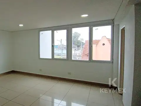 Oficina en Alquiler en Pilar, $ 320.000