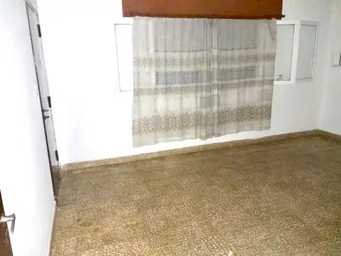 Av Americo Alladio 800