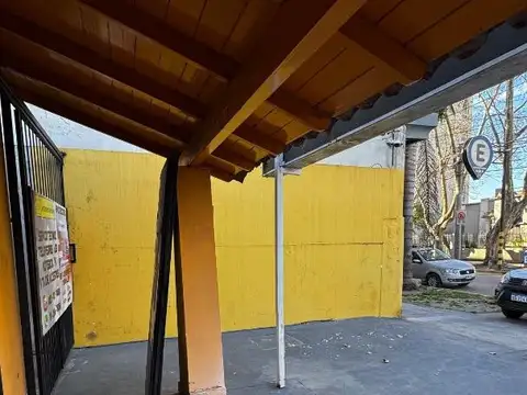 CASA EN VENTA - MERLO CENTRO