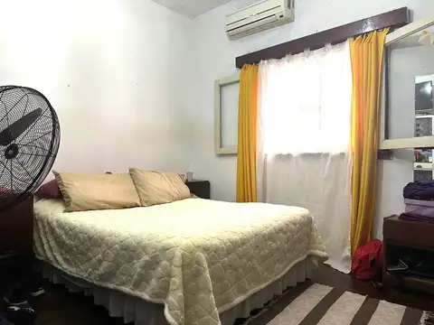 Venta casa 3 amb Cochera, Patio y Terraza