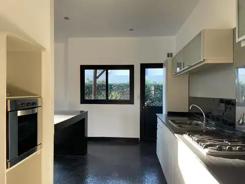 Casa en Venta al Noroeste
