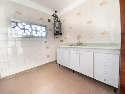 Avenida Oscar Smith y Martin García