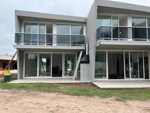 VENTA TOWNHOUSE Luciérnagas PILAR Entrega 2026