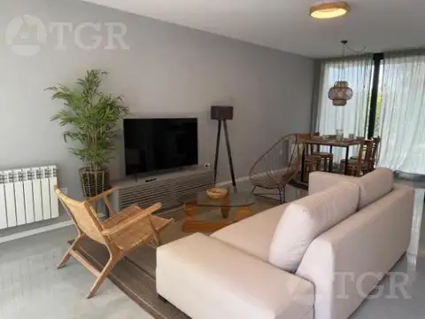 Esquiu 410, Tigre, GBA Zona Norte.