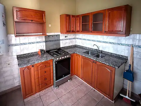 Depto Tipo Casa en Alquiler en Villa Maipu, $ 1.200.000