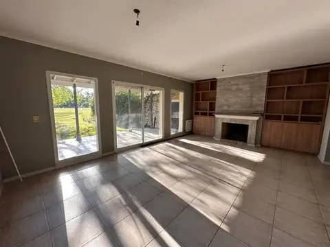 Colectora Este Ramal Pilar 16500, Del Viso 100